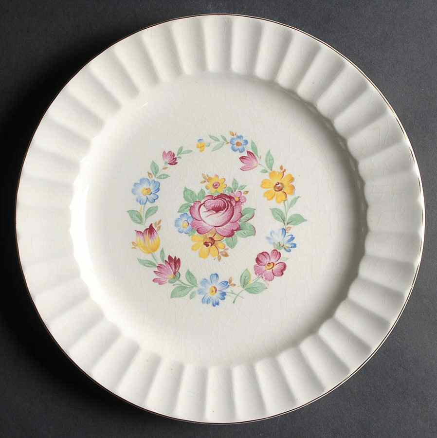 KNO40 Dinner Plate by Edwin Knowles-1
