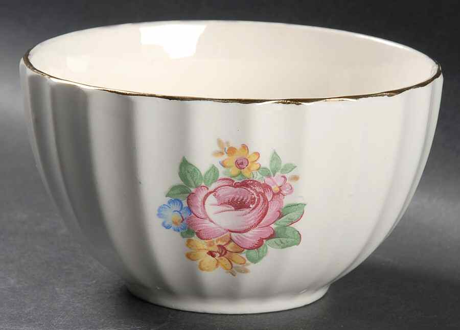KNO40 Cranberry Bowl by Edwin Knowles-1