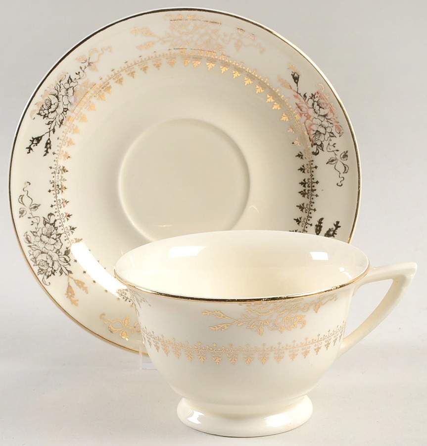 513-e-1 Footed Cup & Saucer Set by Edwin Knowles-1