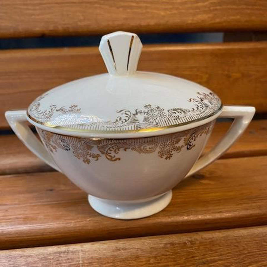 KNO43 Sugar Bowl & Lid by Edwin Knowles-1