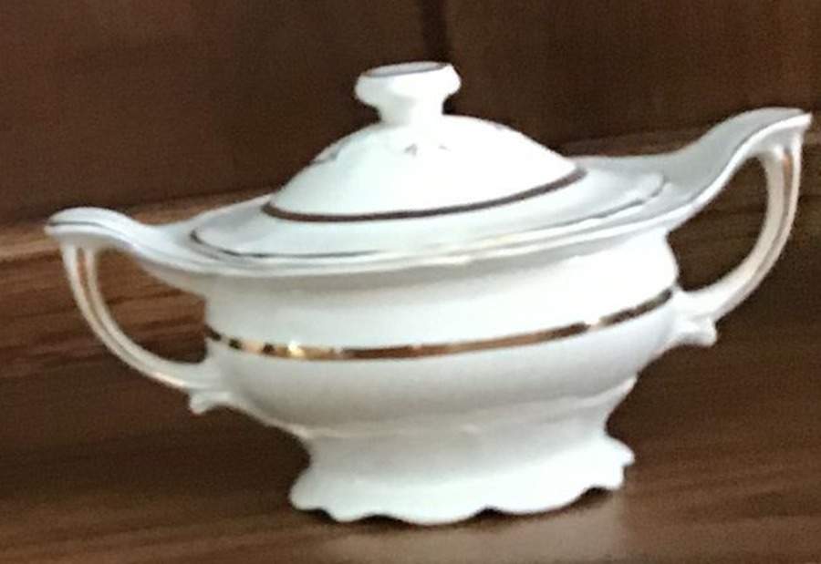KNO47 Sugar Bowl & Lid by Edwin Knowles-1