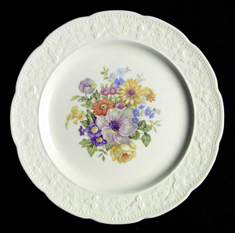 KNO50 Dinner Plate by Edwin Knowles-1