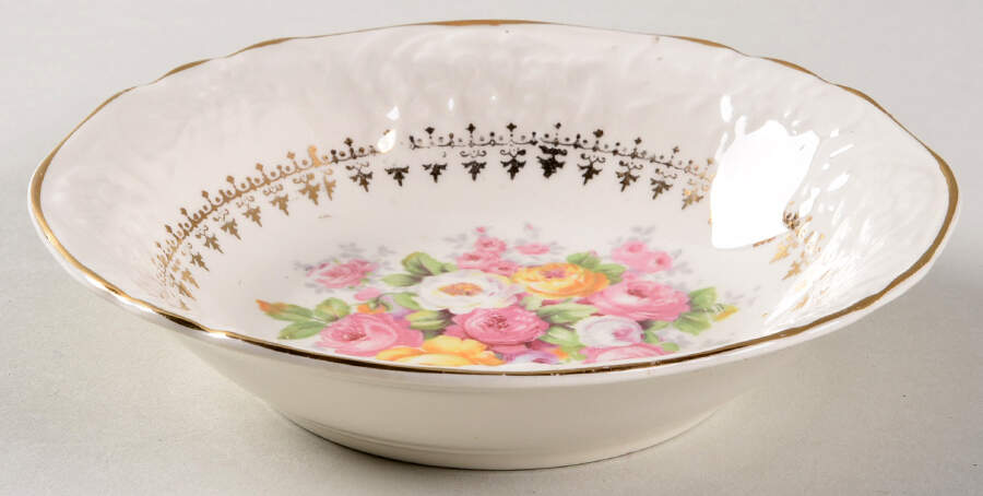 KNO54 Fruit/Dessert (Sauce) Bowl by Edwin Knowles-1