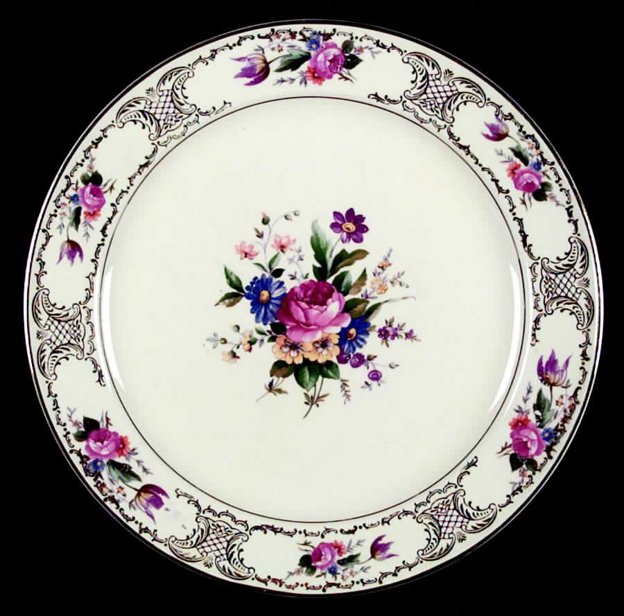 KNO57 Dinner Plate by Edwin Knowles-1