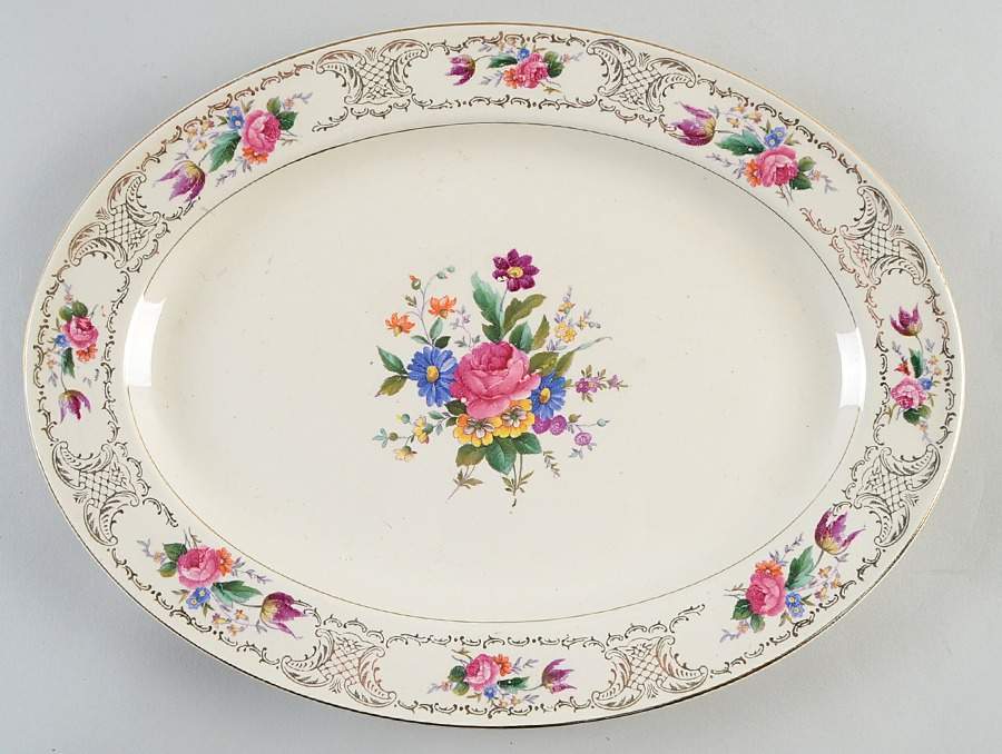 KNO57 13" Oval Serving Platter by Edwin Knowles-1