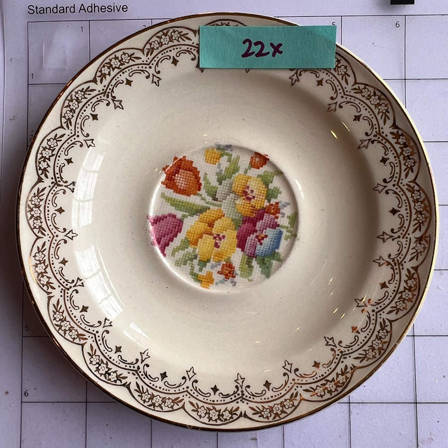 KNO76 Saucer by Edwin Knowles-1