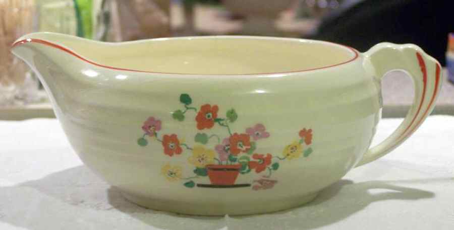 Penthouse Gravy Boat by Edwin Knowles-1