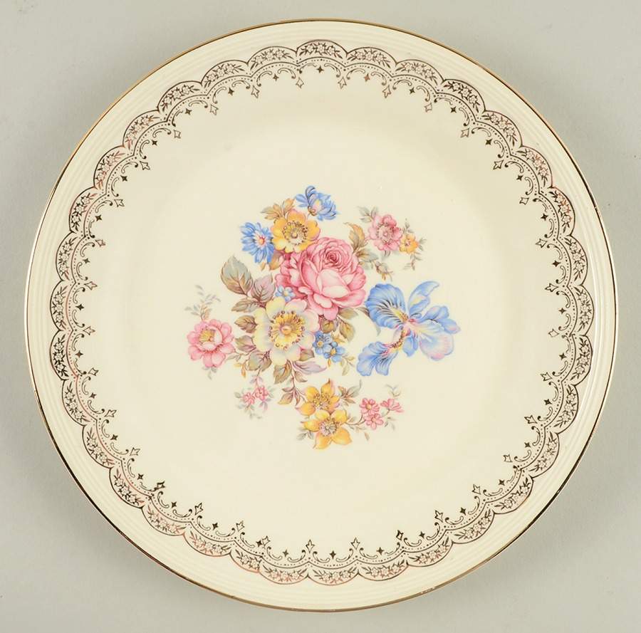 Priscilla Luncheon Plate by Edwin Knowles-1