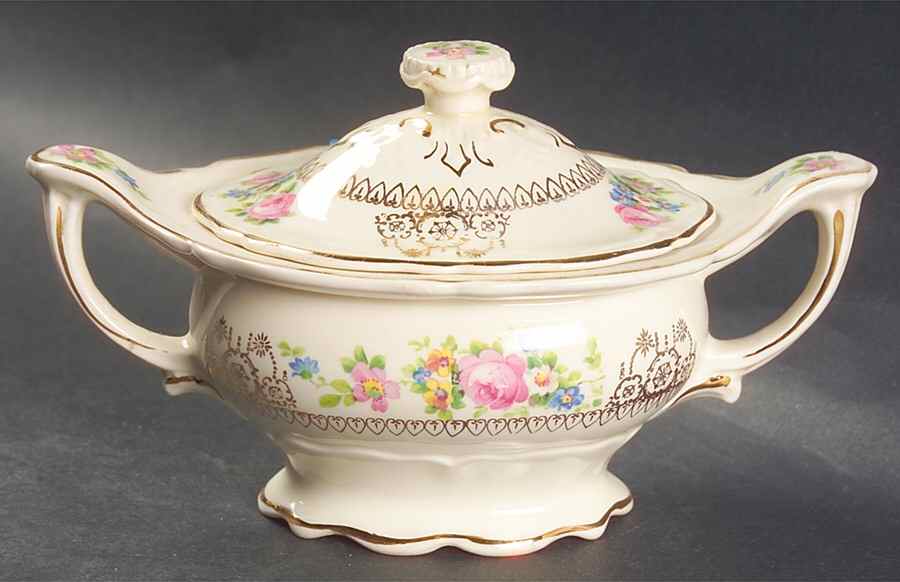 331E1 Sugar Bowl & Lid by Edwin Knowles-1
