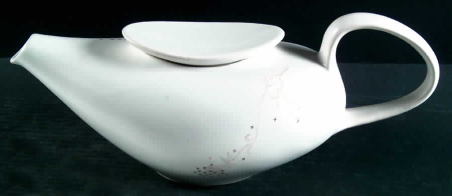 Queen Anne's Lace Teapot & Lid by Edwin Knowles-1