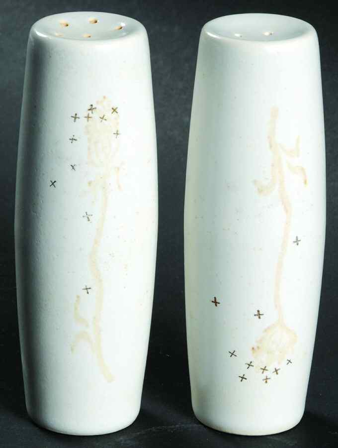 Queen Anne's Lace Salt & Pepper Set by Edwin Knowles-1