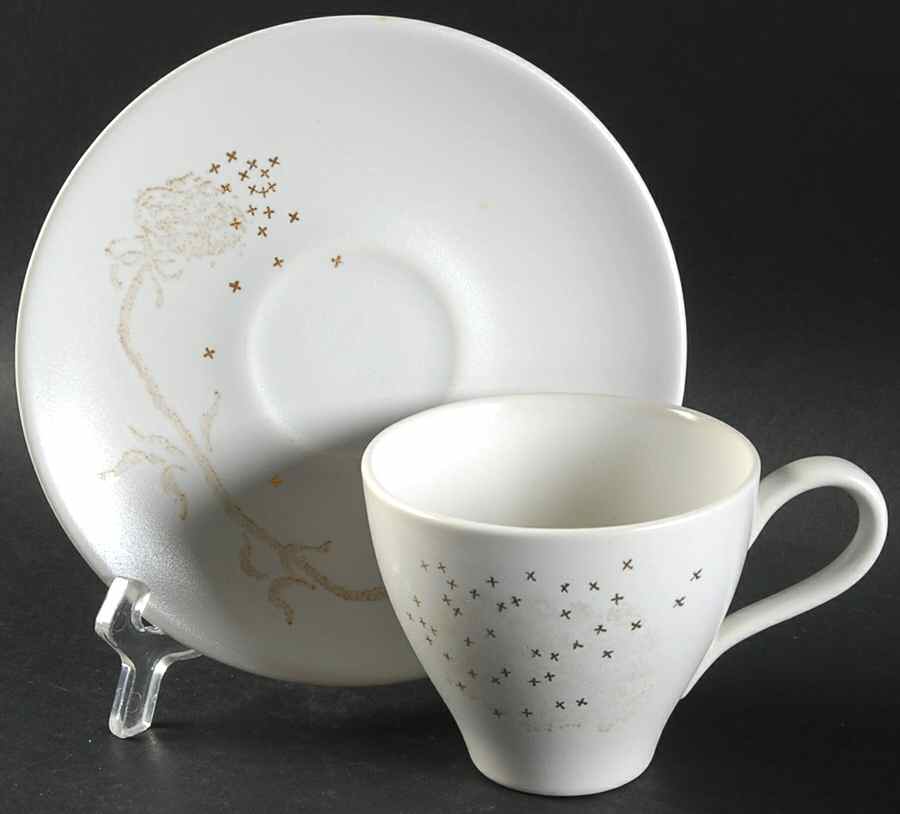 Queen Anne's Lace Flat Cup & Saucer Set by Edwin Knowles-1