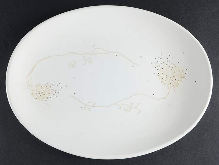 Queen Anne's Lace 15" Oval Serving Platter by Edwin Knowles-1