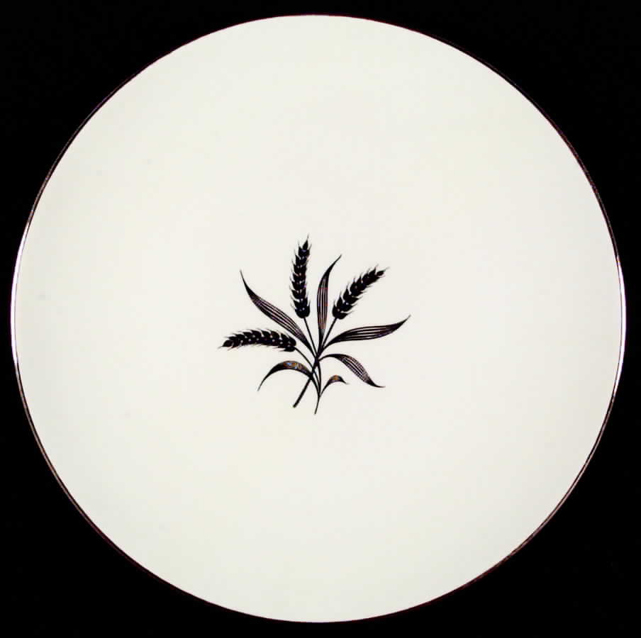 Royal Dover Dinner Plate by Edwin Knowles-1