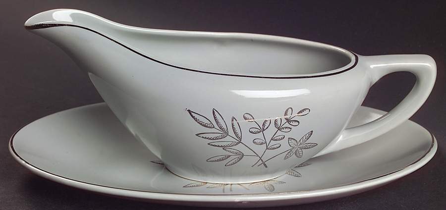 Silver Spray Gravy Boat & Underplate/Relish by Edwin Knowles-1
