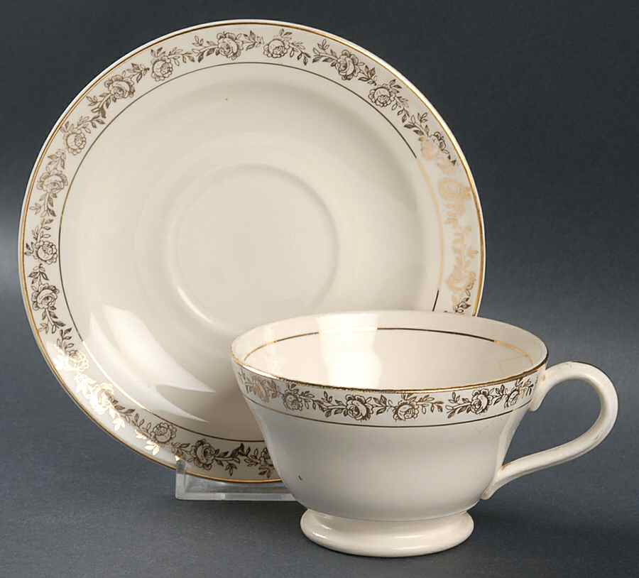 KNO230 Footed Cup & Saucer Set by Edwin Knowles-1