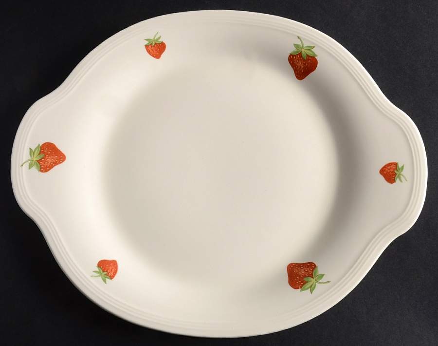 Strawberry 13" Oval Serving Platter by Edwin Knowles-1