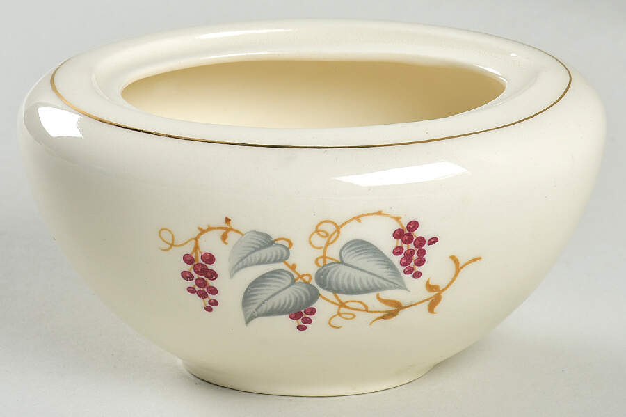 Vintage Sugar Bowl No Lid by Edwin Knowles-1