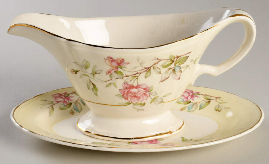 Virginia Gravy Boat & Underplate by Edwin Knowles-1