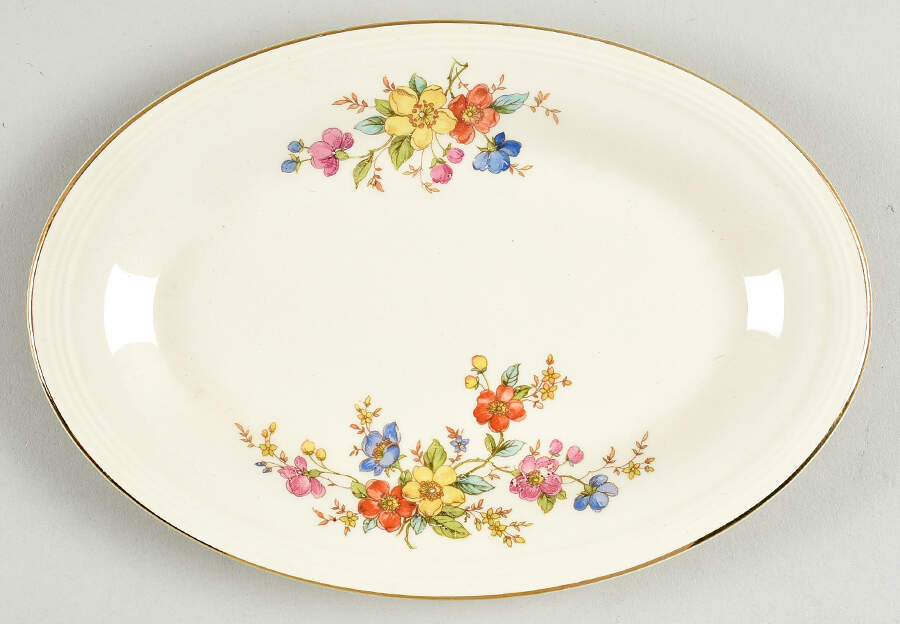 Wildrose Underplate for Gravy Boat by Edwin Knowles-1