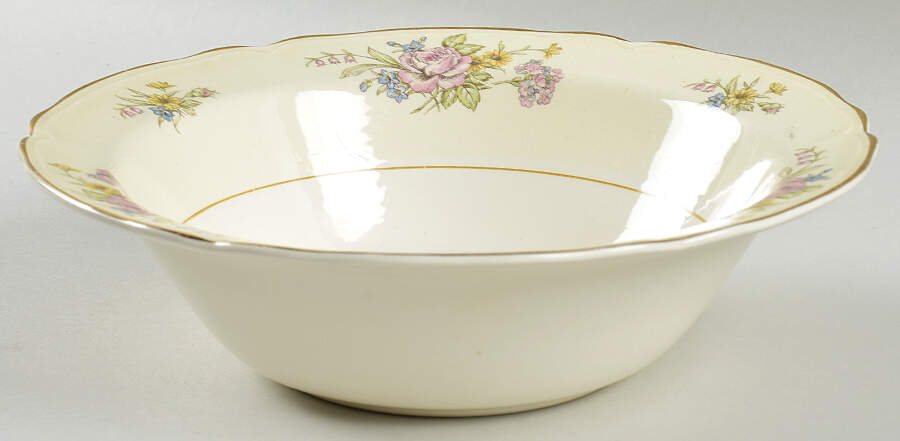 Williamsburg 8" Round Vegetable Bowl by Edwin Knowles-1