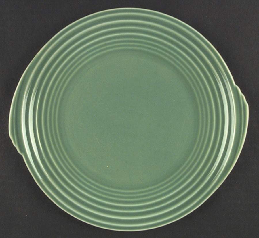 Yorktown Green Dinner Plate by Edwin Knowles-1