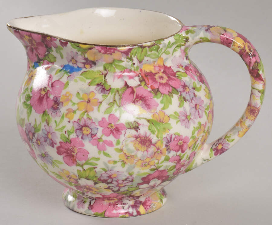 Dubarry (Old, No Globe Backstamp) 9 Oz. Jug by James Kent (England)-1