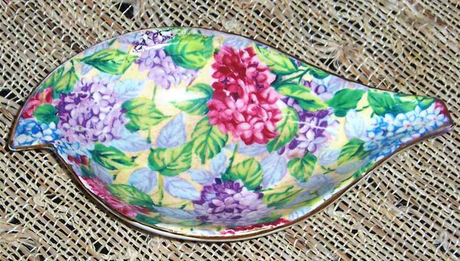 Hydrangea Yellow (Old, Yellow Background) 5" Ashtray by James Kent (England)-1
