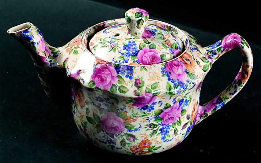 Rosalynde (Old, No Globe Stamp) Mini Teapot & Lid by James Kent (England)-1