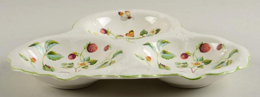 Strawberry (Green Trim, Butterflies) 3-Part Relish by James Kent (England)-1