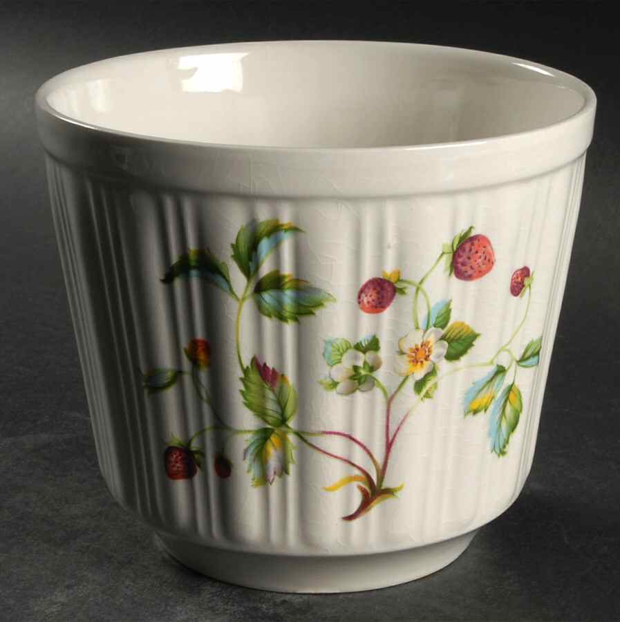 Strawberry (Green Trim, Butterflies) Medium Cachepot by James Kent (England)-1