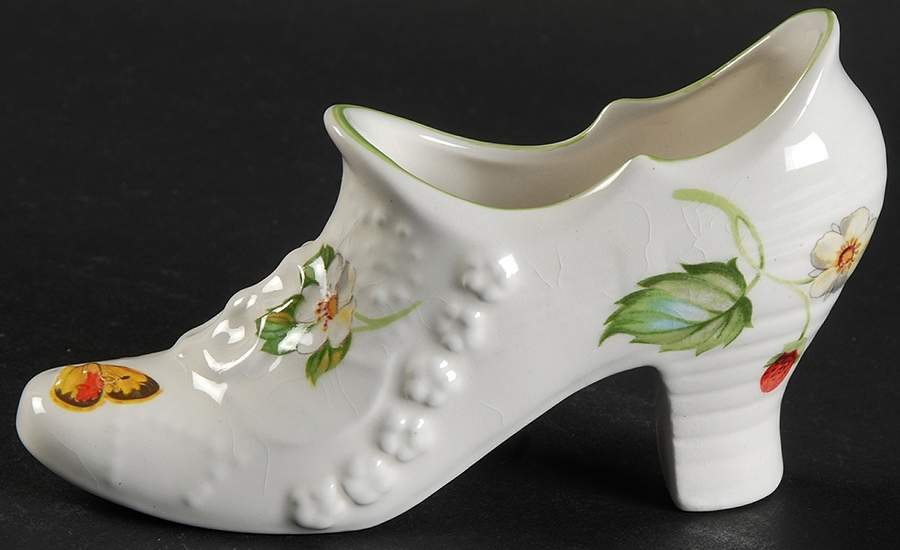 Strawberry (Green Trim, Butterflies) Shoe by James Kent (England)-1
