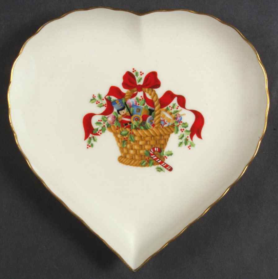 Charlton Hall Heart Shaped Dish by Kobe-1
