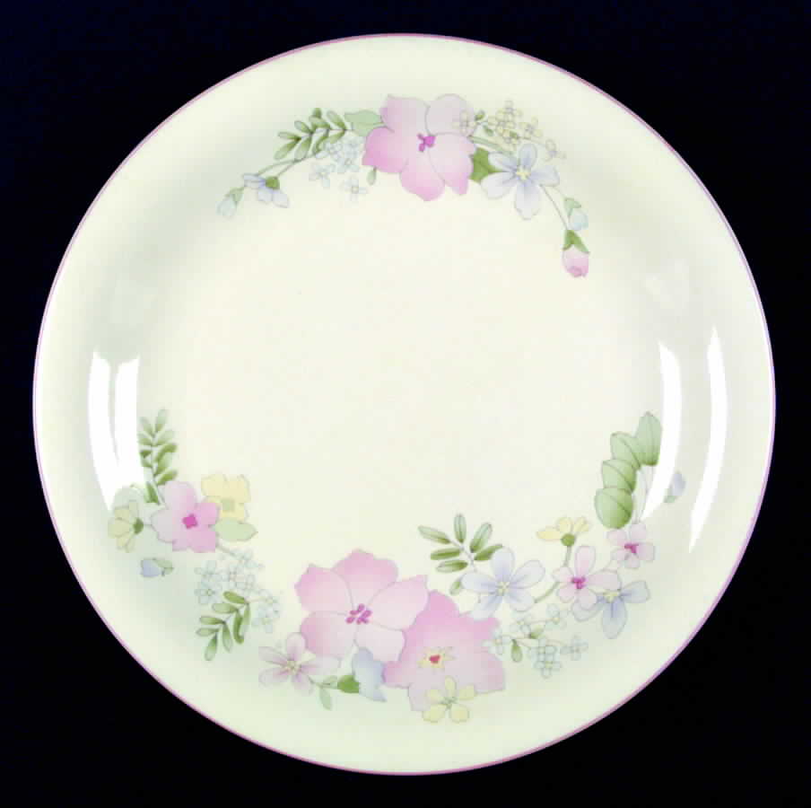 Courtney Dinner Plate by Kobe-1