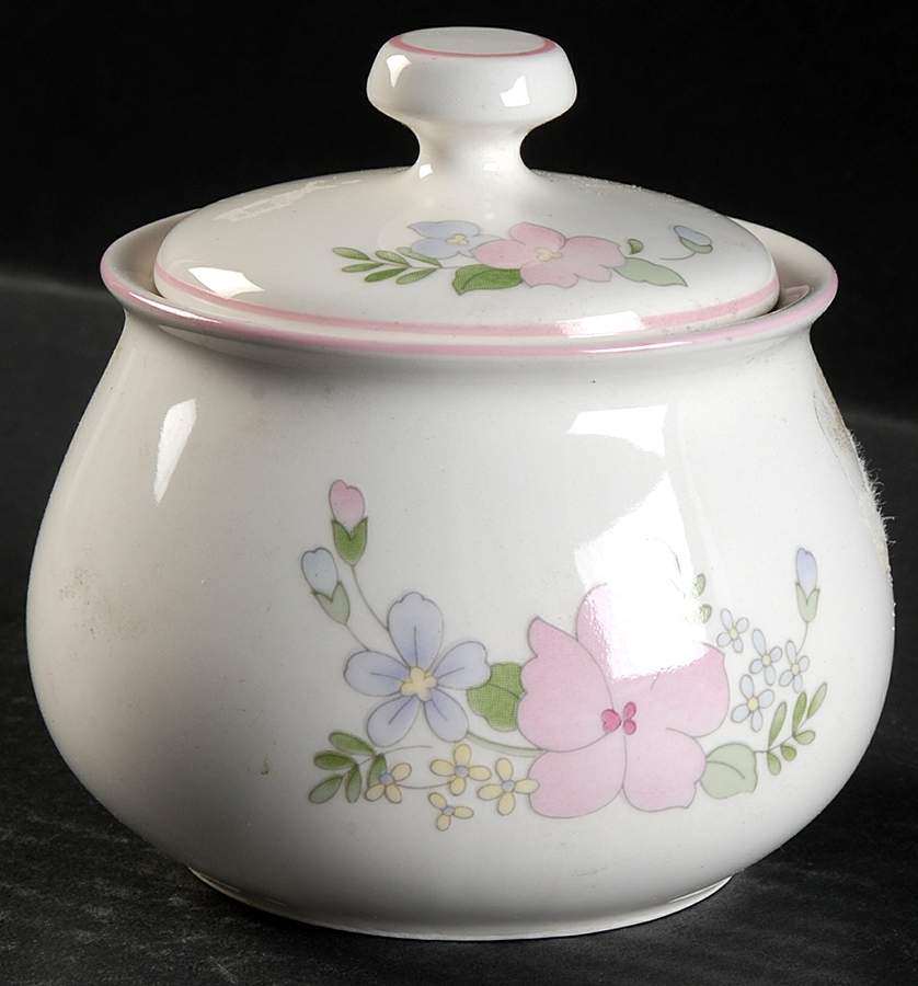 Courtney Sugar Bowl & Lid by Kobe-1