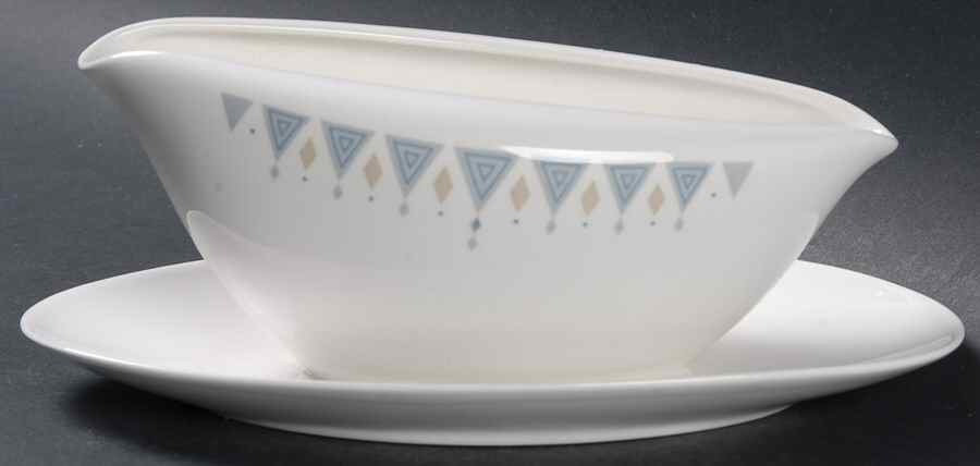 Coliseum Gravy Boat with Attached Underplate by Kokura-1