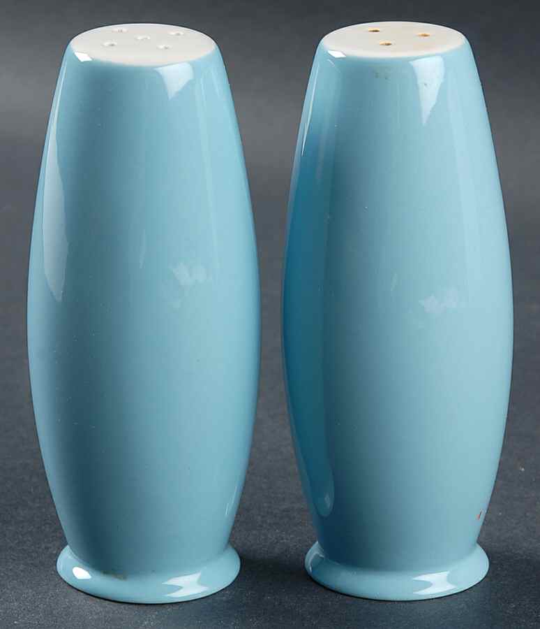 Gay Dawn Salt & Pepper Set by Kokura-1