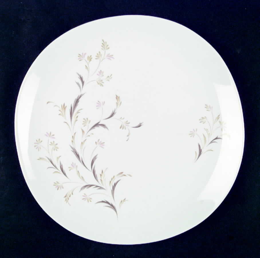 Montclair Dinner Plate by Kokura-1