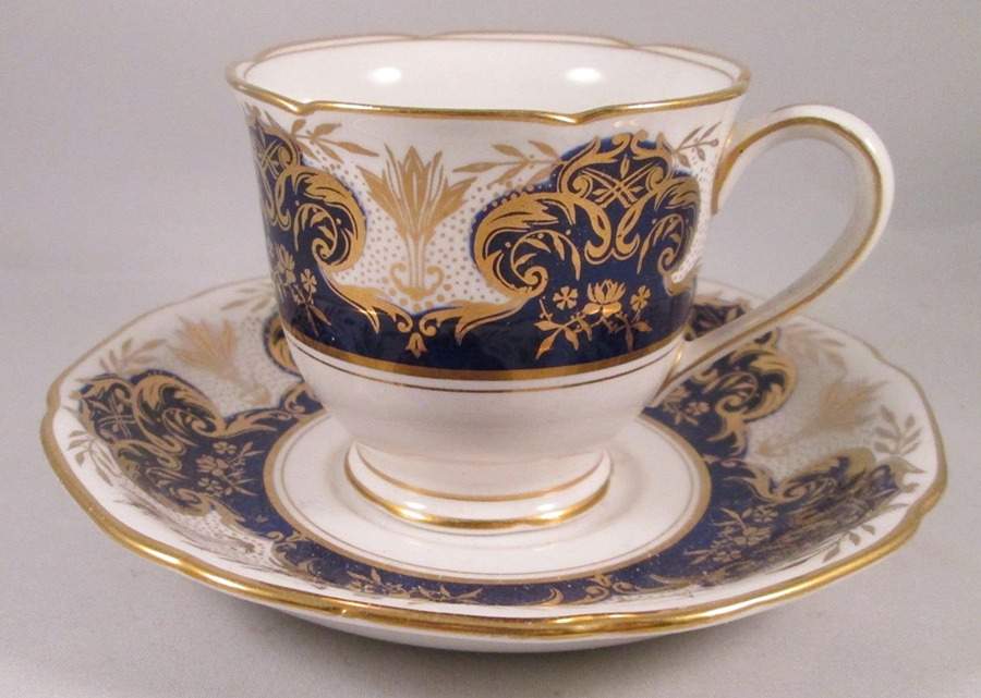 Ravissant Footed Cup & Saucer Set by Kokura-1