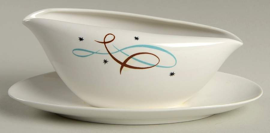 Risgay Gravy Boat with Attached Underplate by Kokura-1