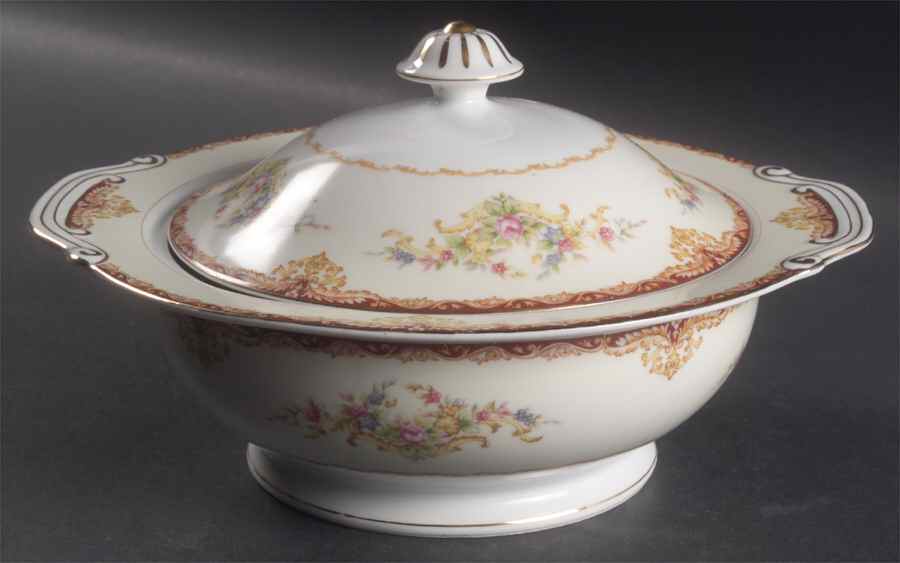 Dudley Round Covered Vegetable by Kongo-1