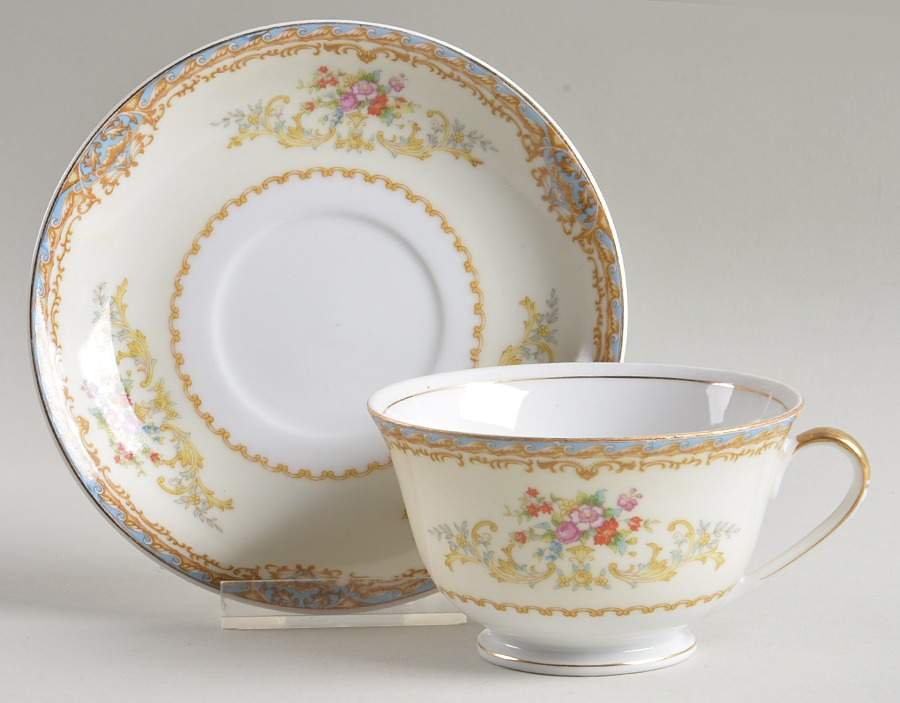 KON11 Footed Cup & Saucer Set by Kongo-1