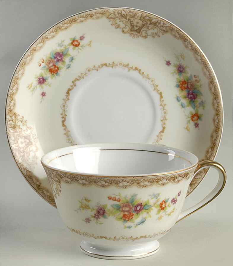 KON30 Footed Cup & Saucer Set by Kongo-1