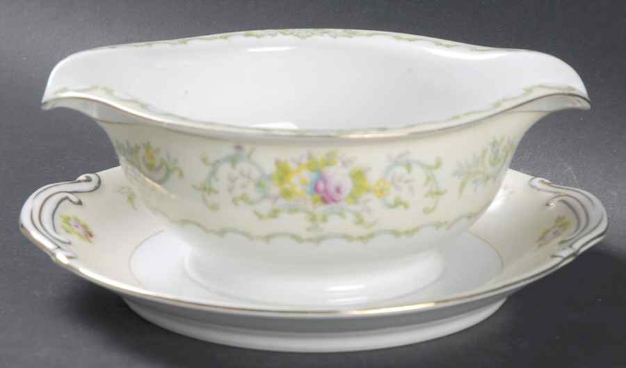 KON4 Gravy Boat with Attached Underplate by Kongo-1