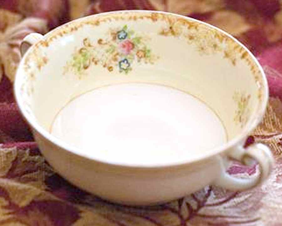 KON48 Footed Cream Soup Bowl by Kongo-1