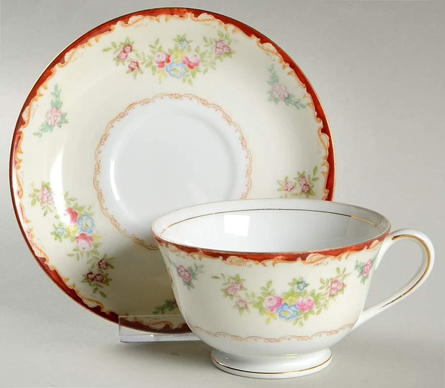 KON5 Footed Cup & Saucer Set by Kongo-1