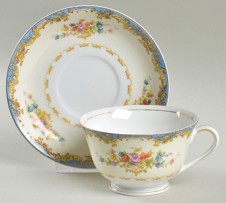 KON9 Footed Cup & Saucer Set by Kongo-1