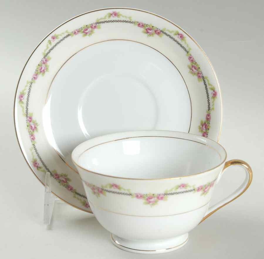 Randolph Footed Cup & Saucer Set by Kongo-1