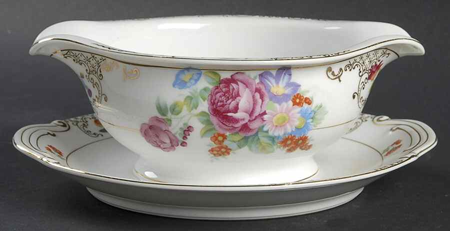 Romance Gravy Boat with Attached Underplate by Kongo-1