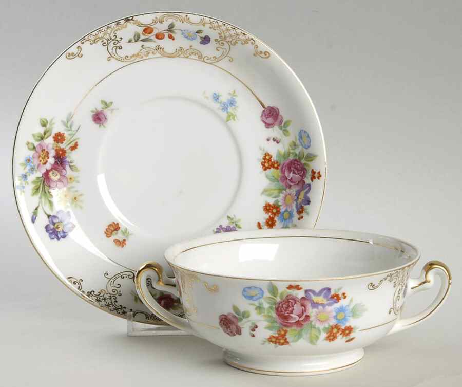 Romance Footed Cream Soup Bowl & Saucer Set by Kongo-1